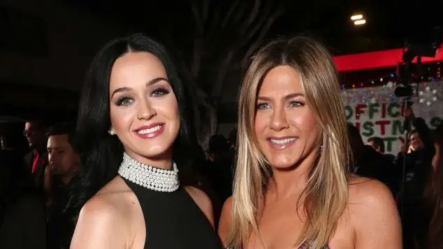 Katy Perry aclara que Jennifer Aniston no será la madrina de su hija 