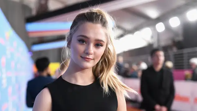 Lizzy Greene