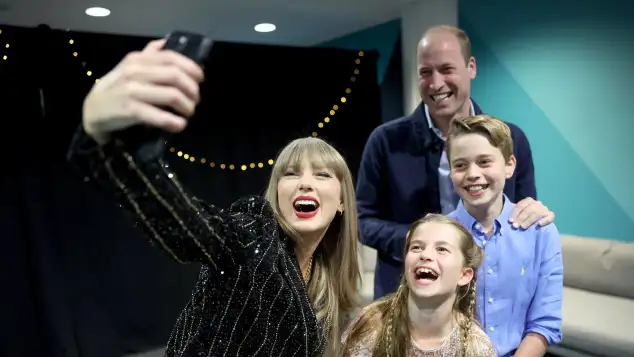 Taylor Swift with Prince William, Prince George and Princess Charlotte 