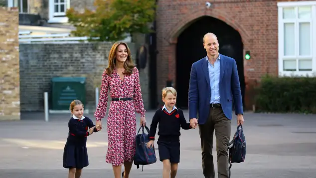 El príncipe William, la duquesa Kate y sus hijos