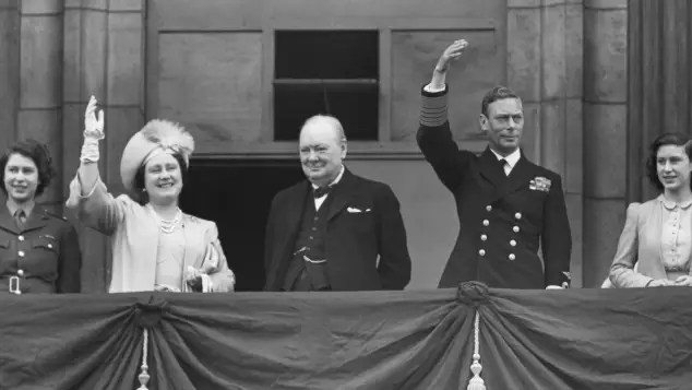 Princess Elizabeth, Queen Elizabeth, Winston Churchill, King George VI and Princess Margaret