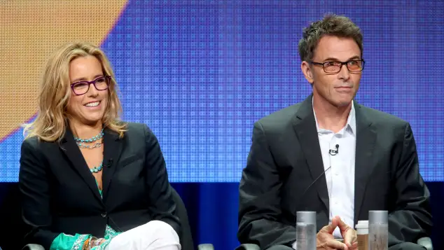 Téa Leoni and Tim Daly