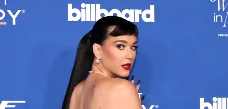 katy perry red carpet hot sexy
