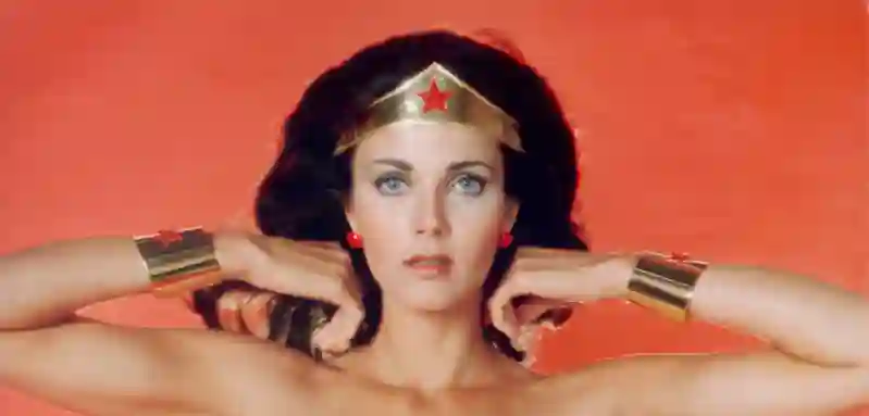 Lynda Carter shares tribute to her Wonder Woman co-star Lyle Waggoner
