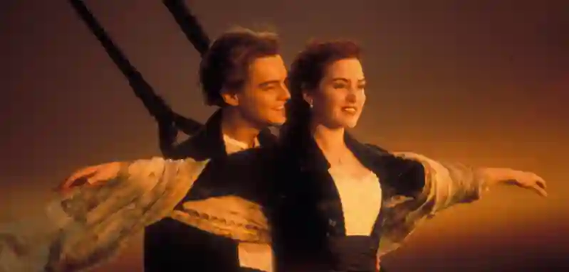 Leonardo DiCaprio y Kate Winslet en una escena de 'Titanic'