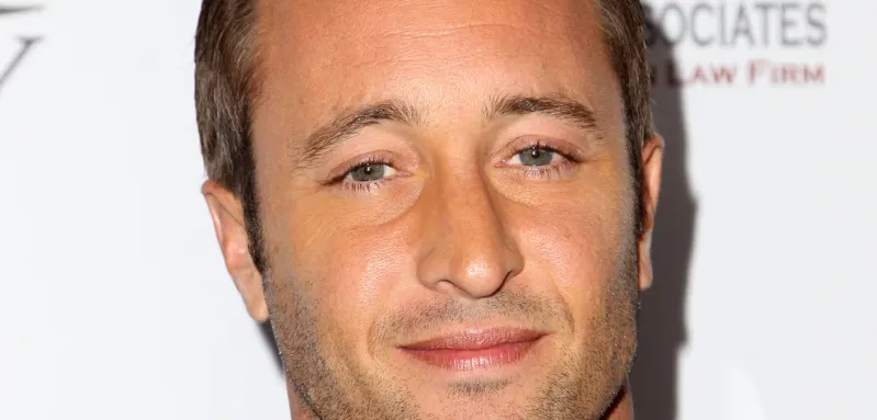 Alex O'Loughlin