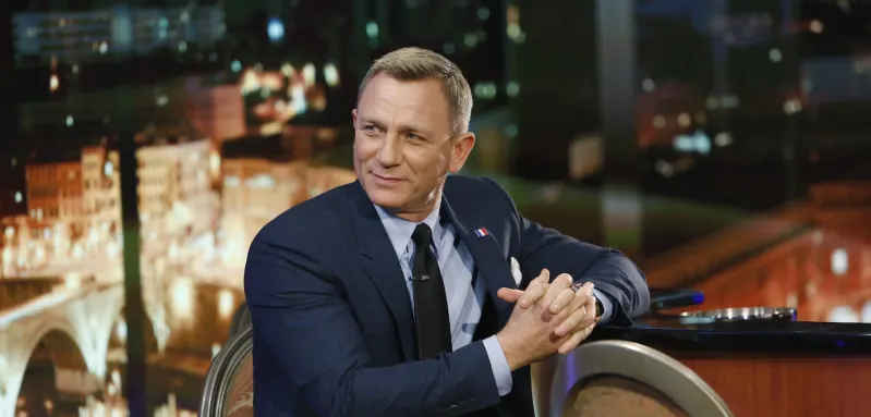 Daniel Craig