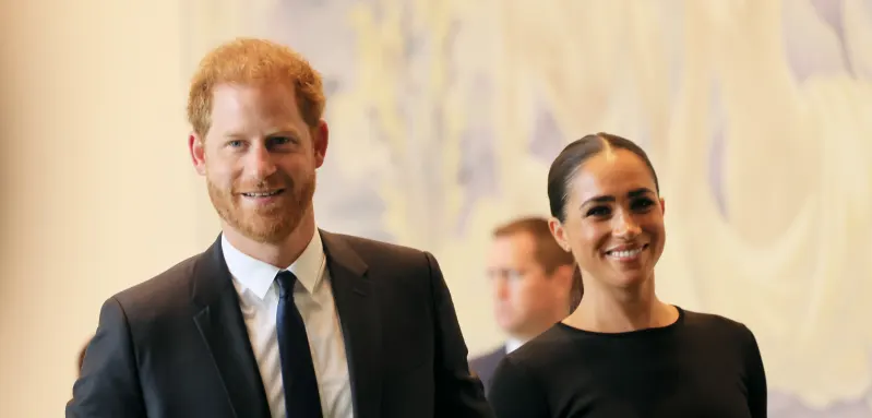 Prince Harry and Duchess Meghan matched the elegance of black when they attended the United Nations in New York in 2022. In this case we must give more credit to Meghan for matching Harry's outfit.