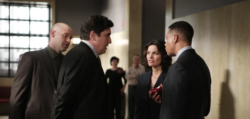 LAW AND ORDER: LOS ANGELES, (from left): Corey Stoll, Alfred Molina, Alana de la Garza, Terrence Howard, Benedict Canyon