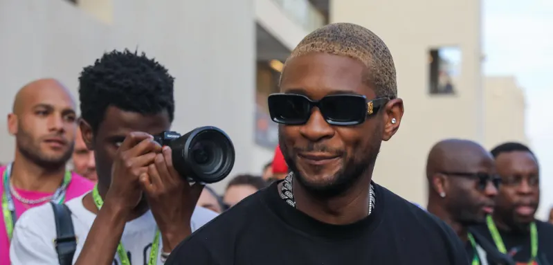 Yeah! Usher Will Headline The Super Bowl Halftime Show