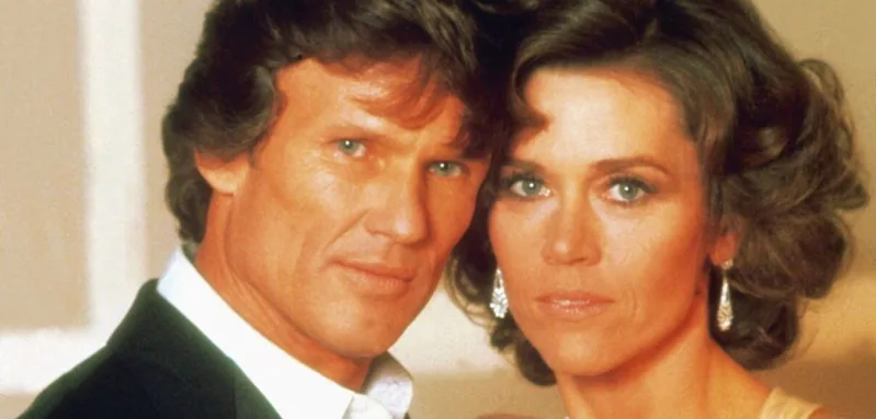 Kris Kristofferson and Jane Fonda in 'Rollover'