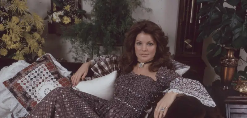 Priscilla Presley