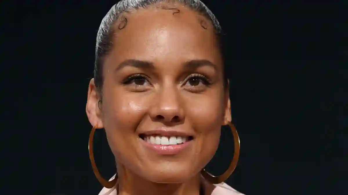 Alicia Keys Slams Those Who Deny Climate Change: "They Are Extremely In Denial"