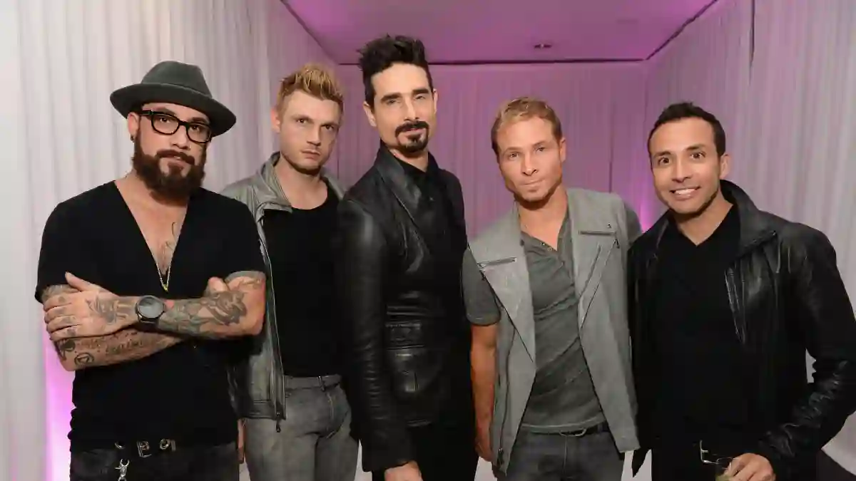 Backstreet Boys Lyrics Quiz songs music trivia questions facts boy bands game new 2021