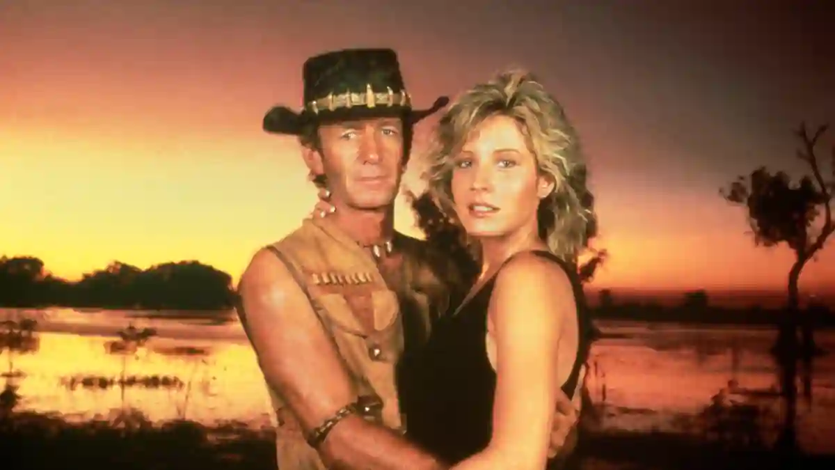 Crocodile Dundee: Paul Hogan And Linda Kozlowski Married In Real Life relationship marriage wedding divorce breakup movie film son Chance today now age 2021