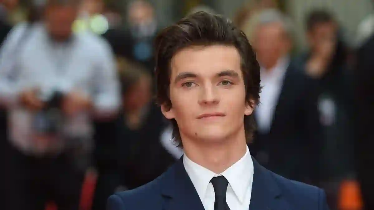 Fionn Whitehead poses on the red carpet arriving to attend the UK premiere of the film 'The Children Act' in London on August 16, 2018