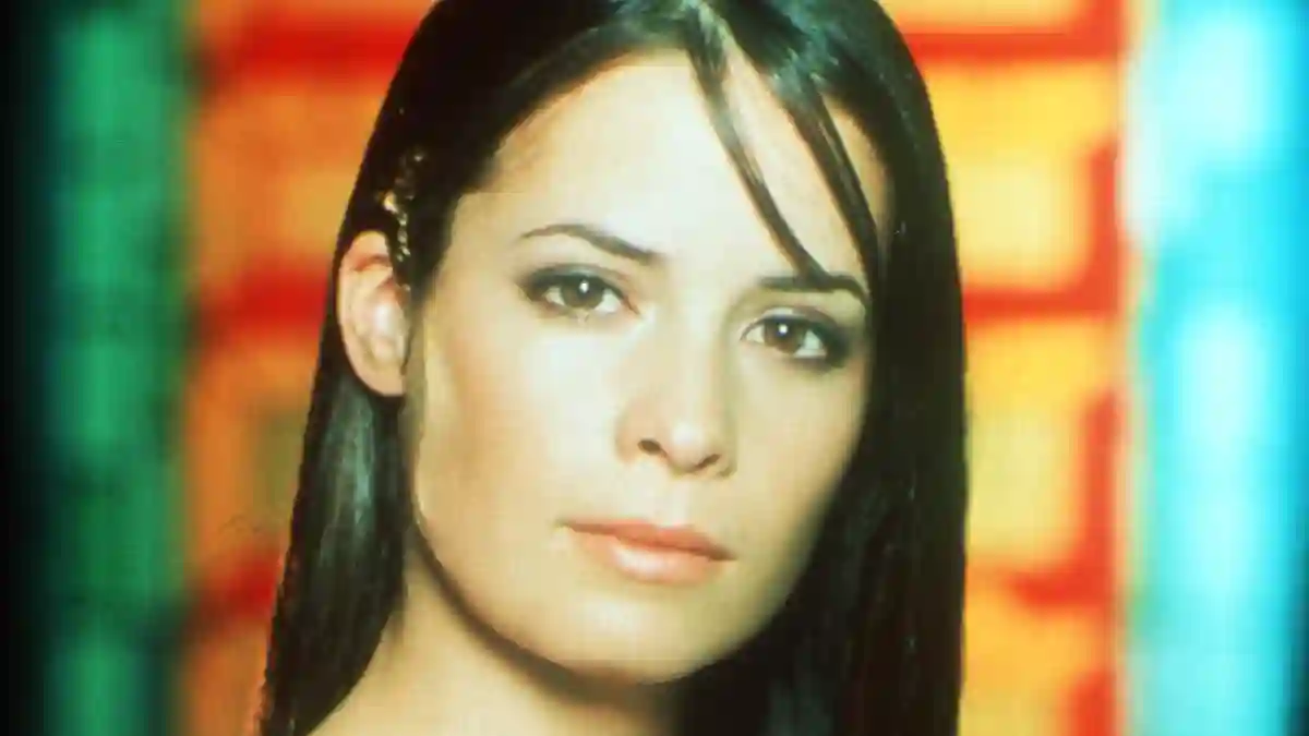 Holly Marie Combs