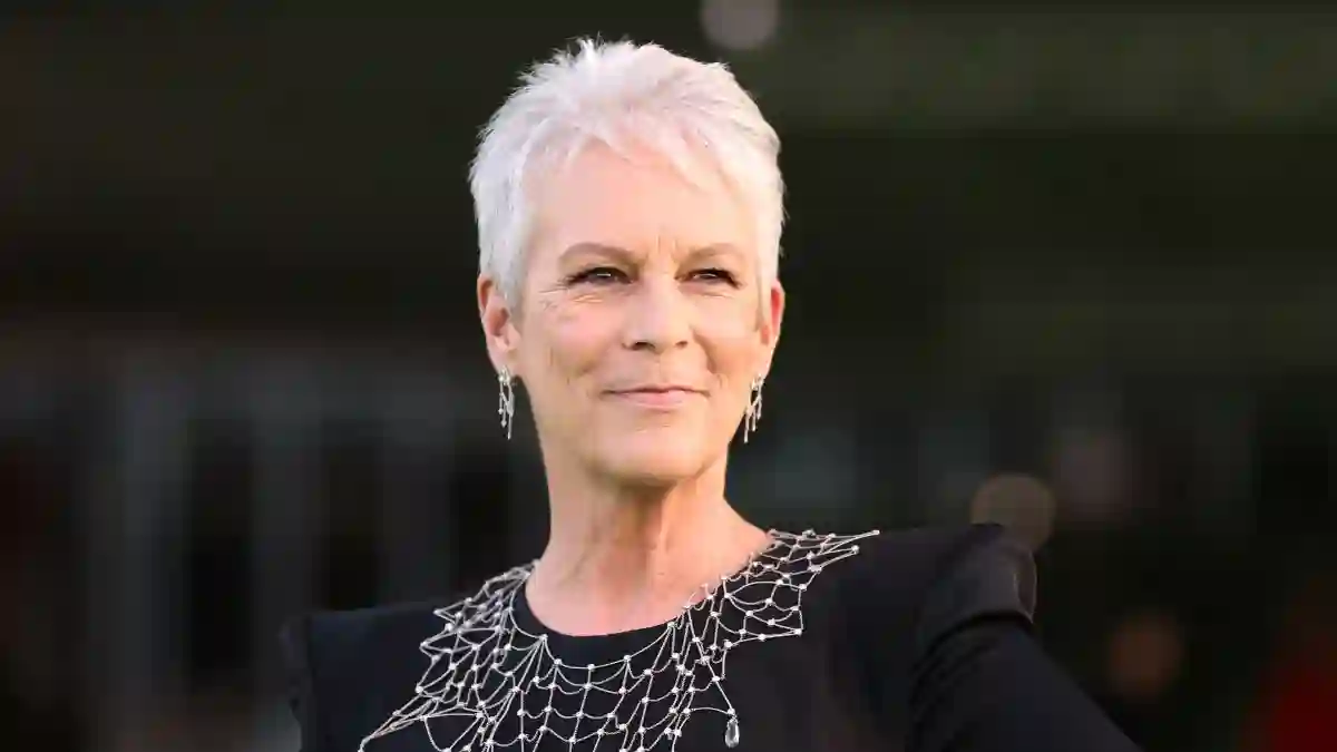 Jamie Lee Curtis Honours Her Mother On The Red Carpet With This Outfit! See it here!