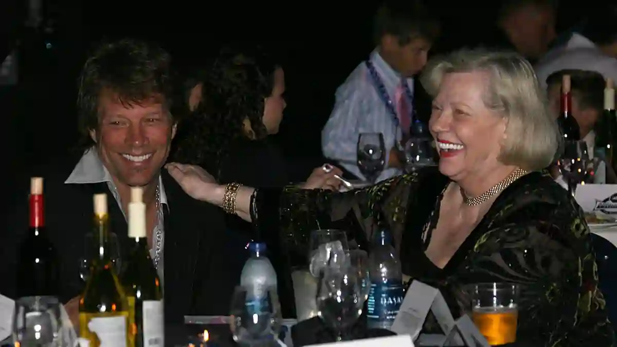 Jon Bon Jovi with his mom Carol
