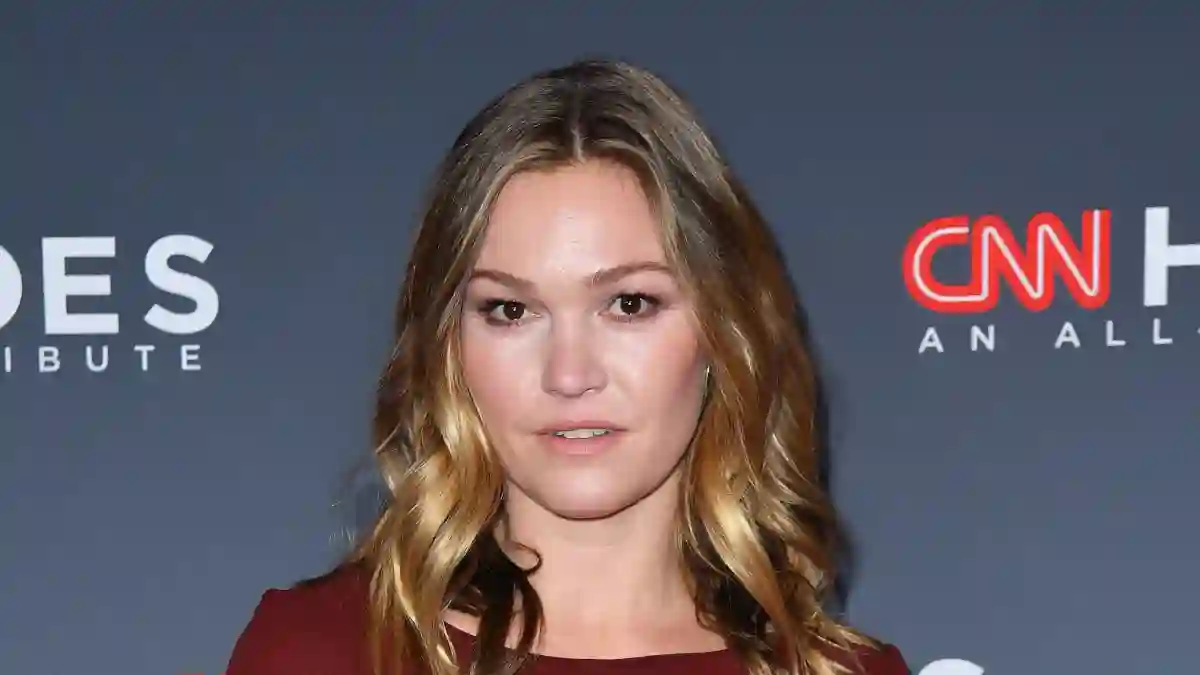 Julia Stiles attends the 13th Annual CNN Heroes: An All-Star Tribute at the American Museum of Natural History on December 8, 2019 in New York City