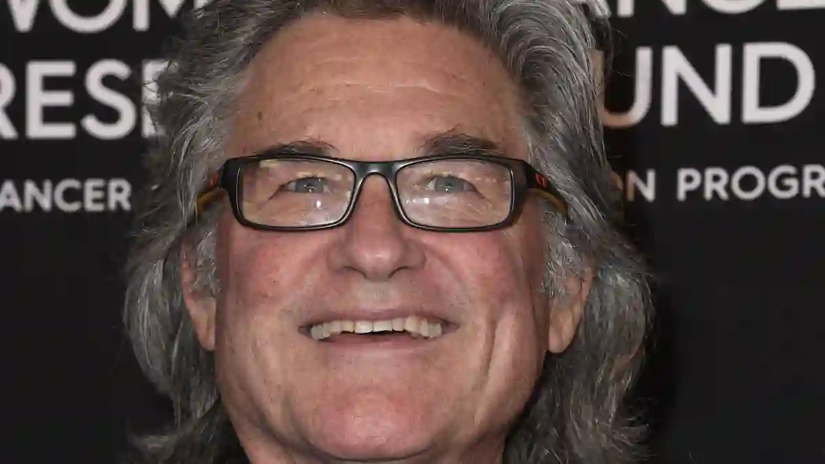 Kurt Russell attends The Women's Cancer Research Fund's An Unforgettable Evening Benefit Gala at the Beverly Wilshire Four Seasons Hotel on February 28, 2019 in Beverly Hills, California