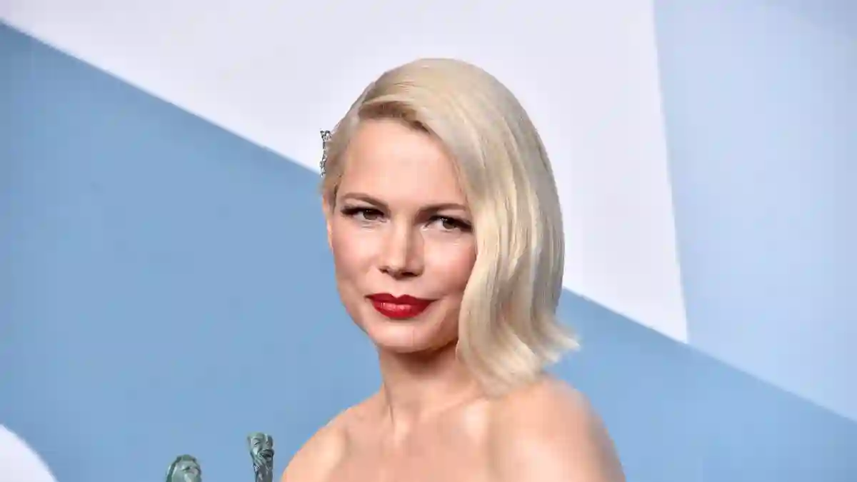 Michelle Williams, winner of Outstanding Performance by a Female Actor.