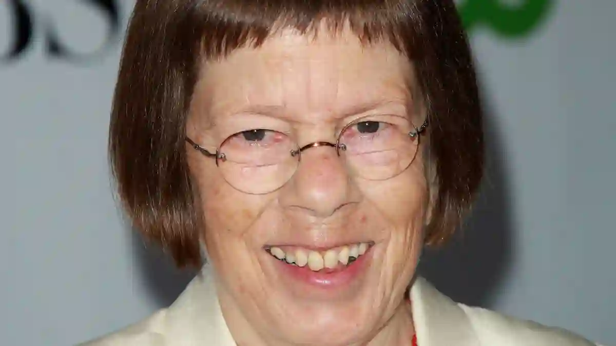 NCIS: LA: Linda Hunt and Her Wife Karen Klein Kline Hetty actress star Los Angeles partner husband children family real life 2021 age