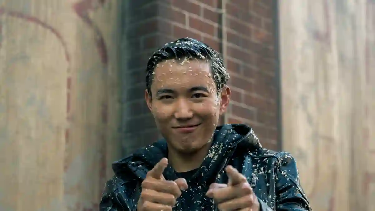 Justin H. Min en una escena de la serie 'The Umbrella Academy'