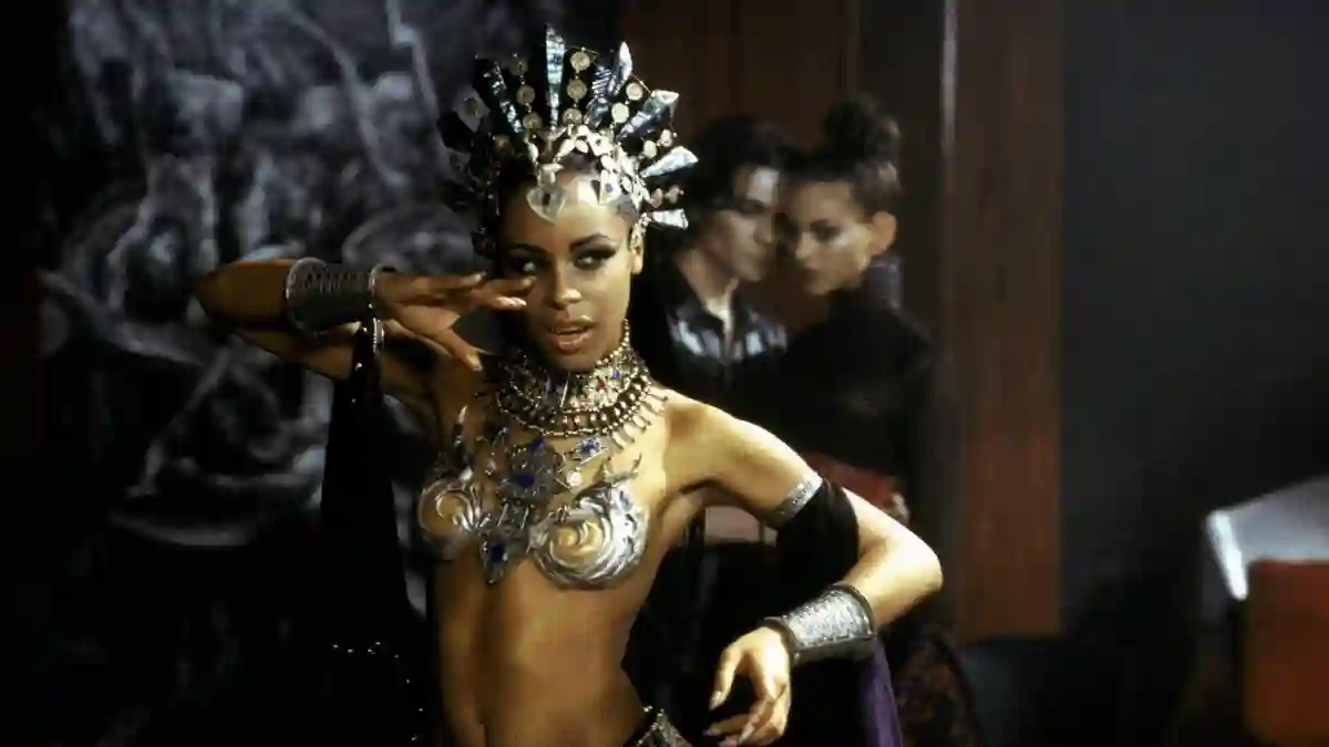 Aaliyah in 'Queen Of The Damned'