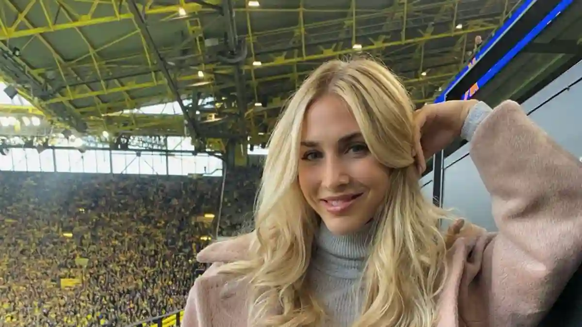 Ann-Kathrin Götze with blond hair on Instagram 2019