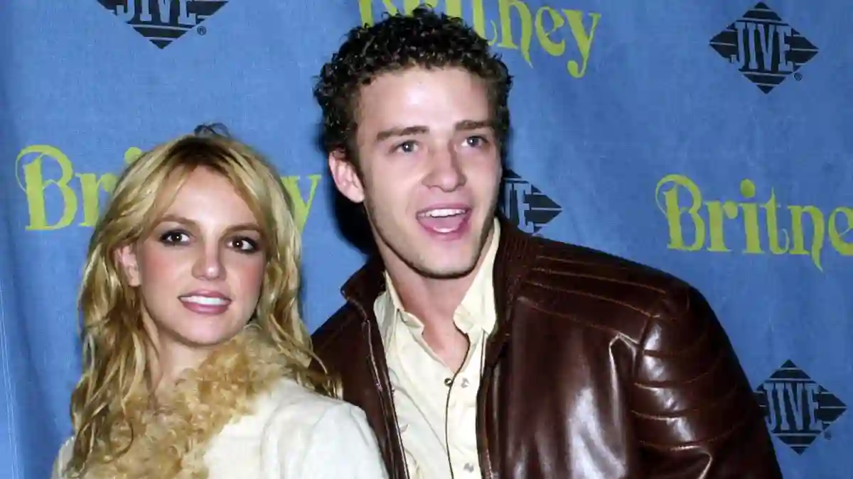 Sängerin Britney Spears (USA) mit ihrem Freund Justin Timberlake (USA/NSync) in New York PUBLICATIONxINxGERxSUIxAUTxHUN