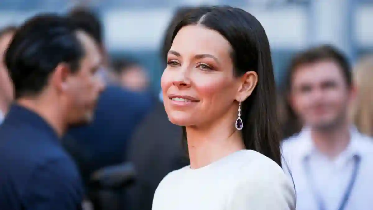 These Are The Actual 15 Most Beautiful Women In The World