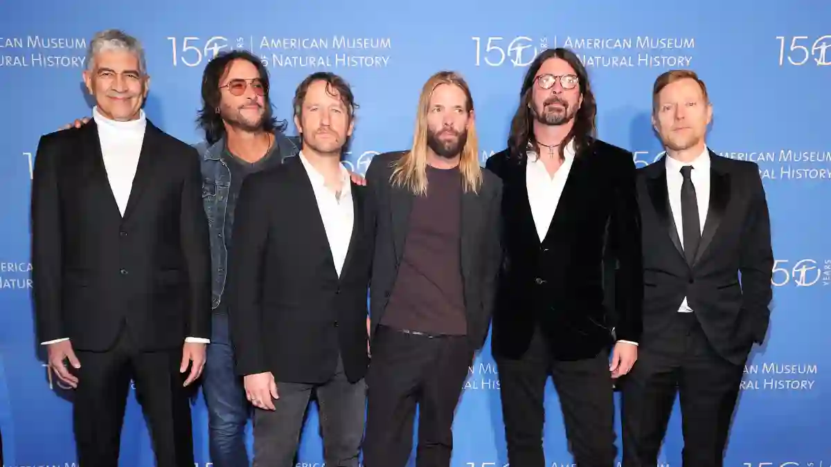 Sad News: Foo Fighters Announce Tour Cancellation After Drummer's Death