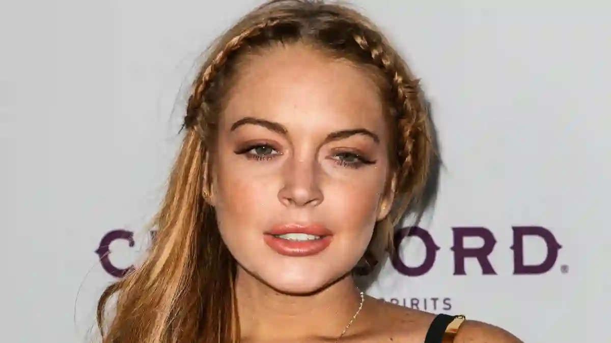 **FILE PHOTO** Lindsay Lohan Announces Pregnancy** HOLLYWOOD, CA - APRIL 11: Lindsay Lohan arrives at the Scary Movie V