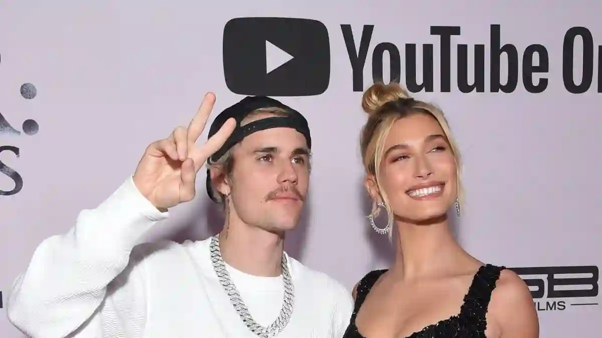 Justin and Hailey Bieber Host Surprise Talk Show From Their Living Room - Watch Here!