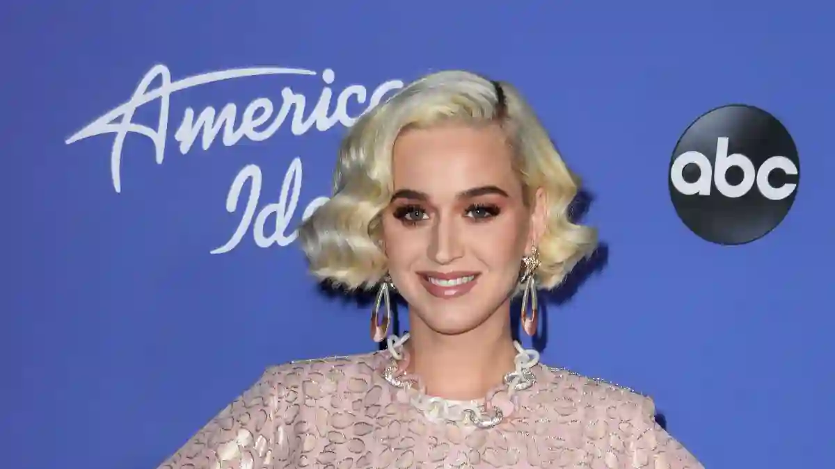 Katy Perry passes out during American Idol audition due to a gas leak