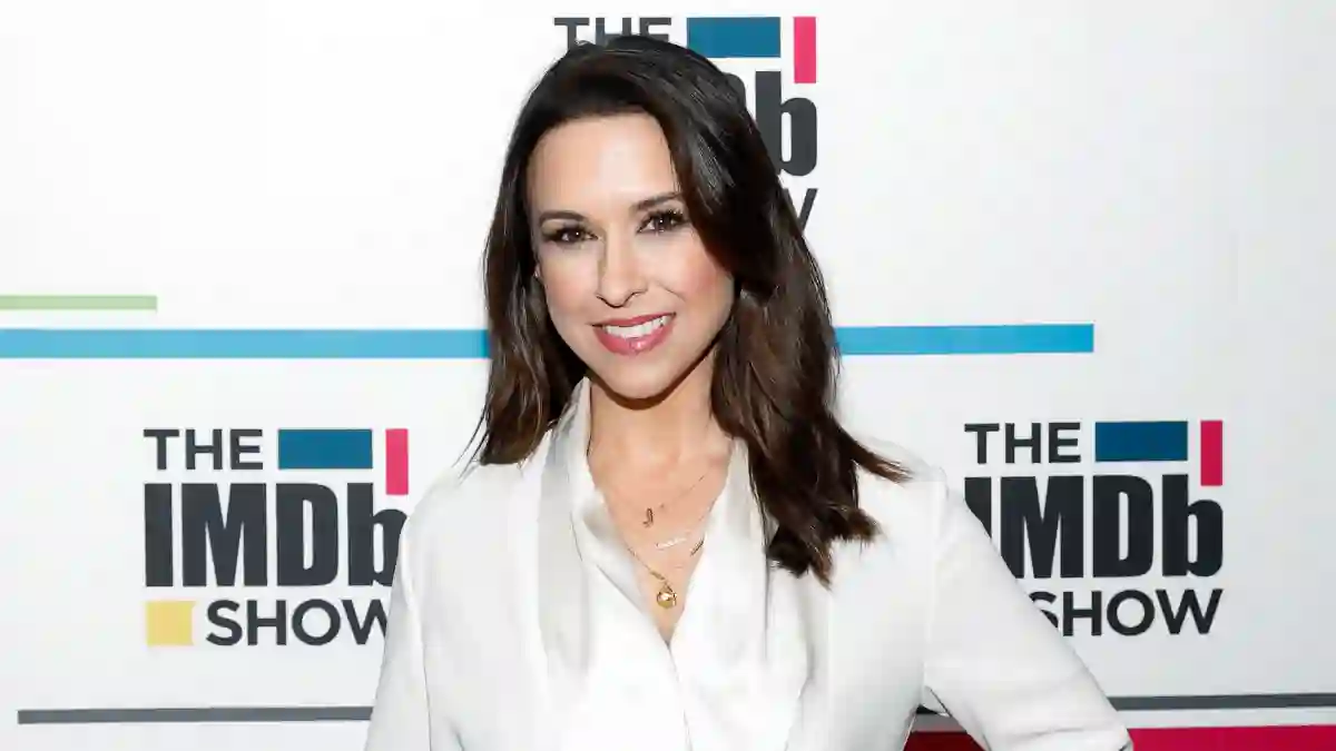 Lacey Chabert Reflects On 'Mean Girls' Cast Reunion