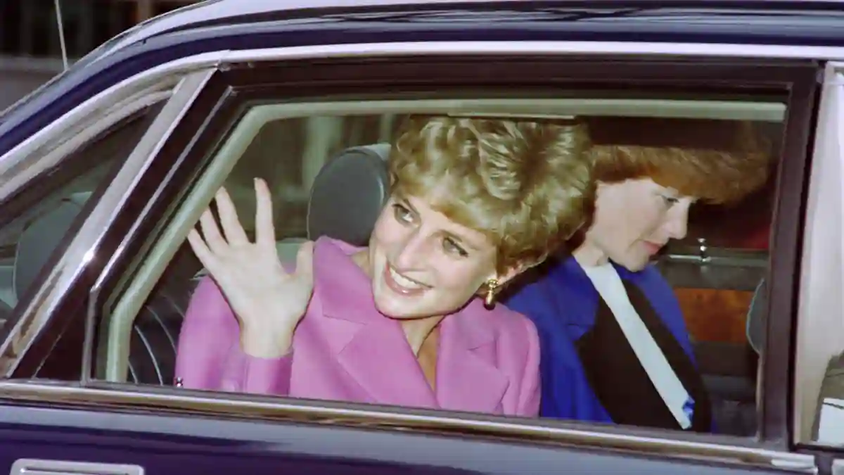 Lady Diana: Incredible Secrets About The People's Princess