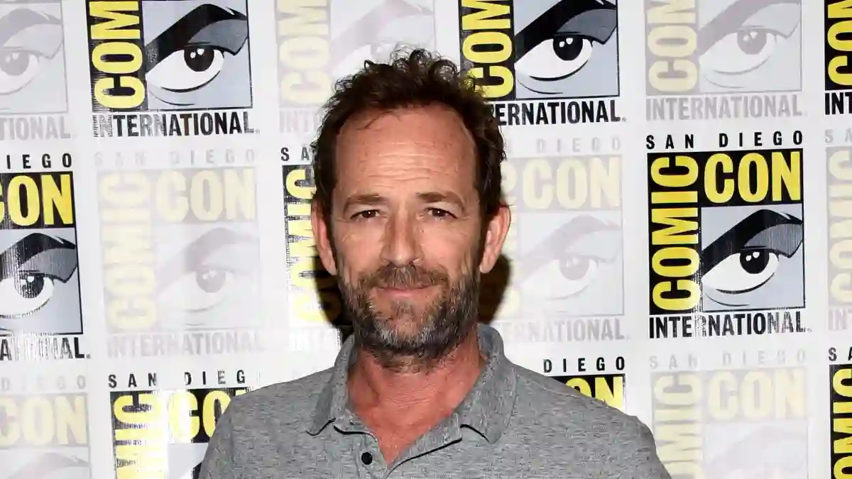 Luke Perry and Cameron Boyce were left out of the 2020 Oscars In Memoriam segment