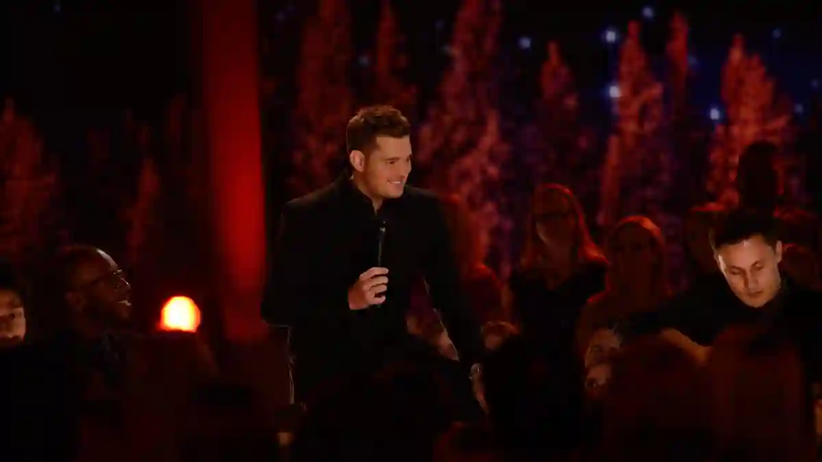 MICHAEL BUBLE S 3RD ANNUAL CHRISTMAS SPECIAL, Michael Buble, (airs Dec. 18, 2011), 2011. photo: Chris Large / NBC / Cour