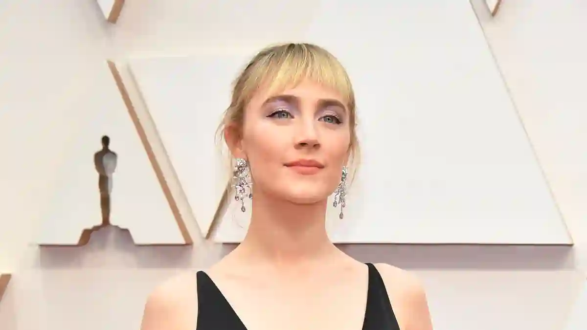 Saoirse Ronan's Bangs An Oscars Morning Haircut According To Stylist