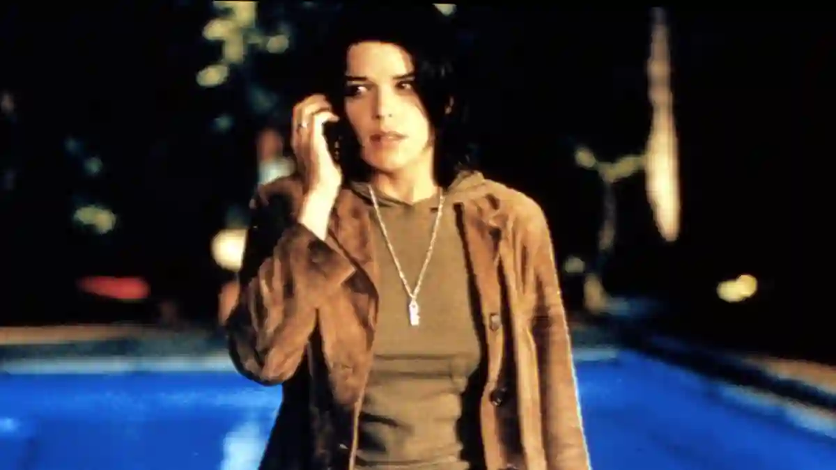Neve Campbell as "Sidney Prescott" in 'Scream' (2000).