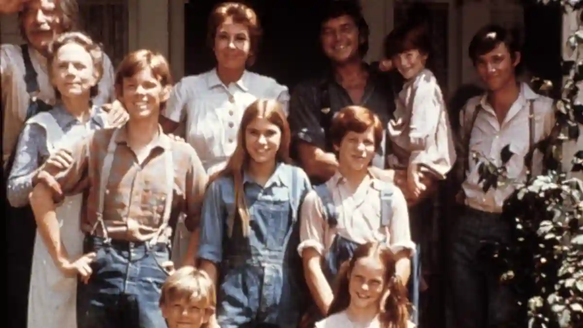 'The Waltons': The Cast Then and Now