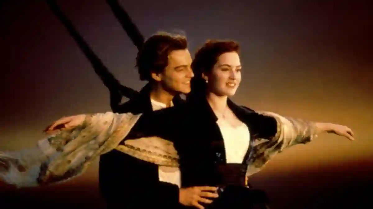 Leonardo DiCpario y Kate Winslet en 'Titanic' en 1997.