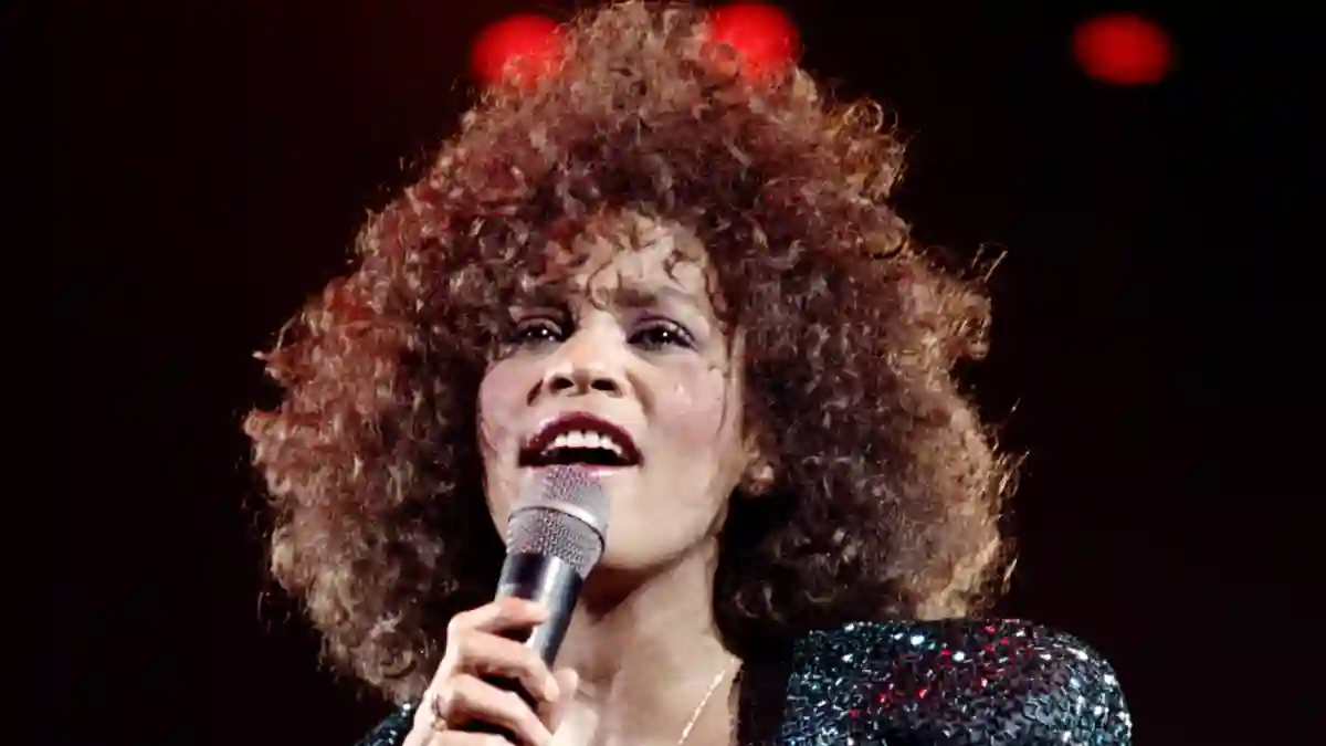 Whitney Houston's Estate Gives Blessing To New Biopic