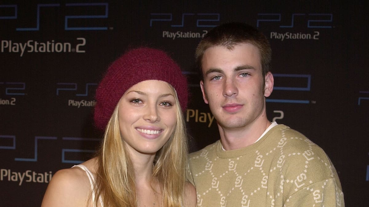 Chris Evans was with Jessica Biel for five years