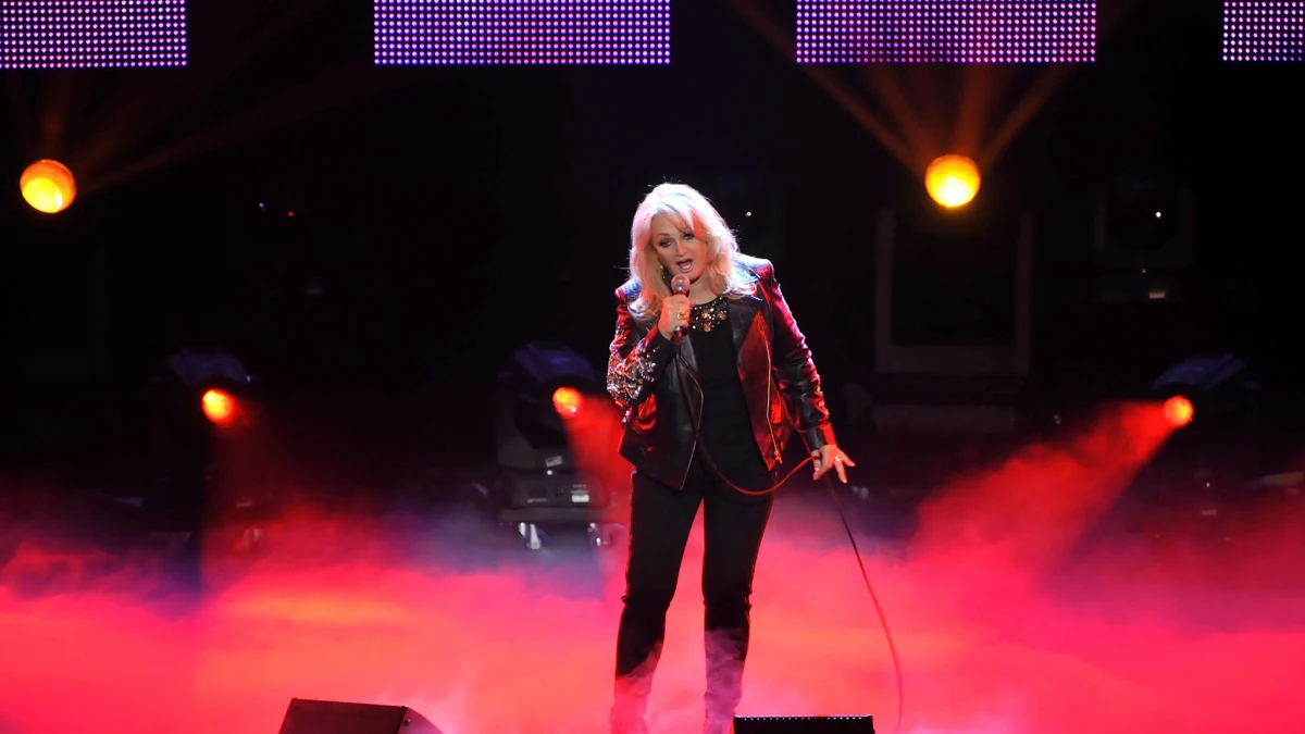 Bonnie Tyler continues to cause concern.