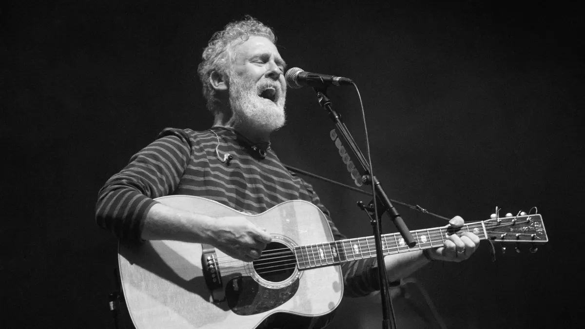 Glen Hansard is dead.