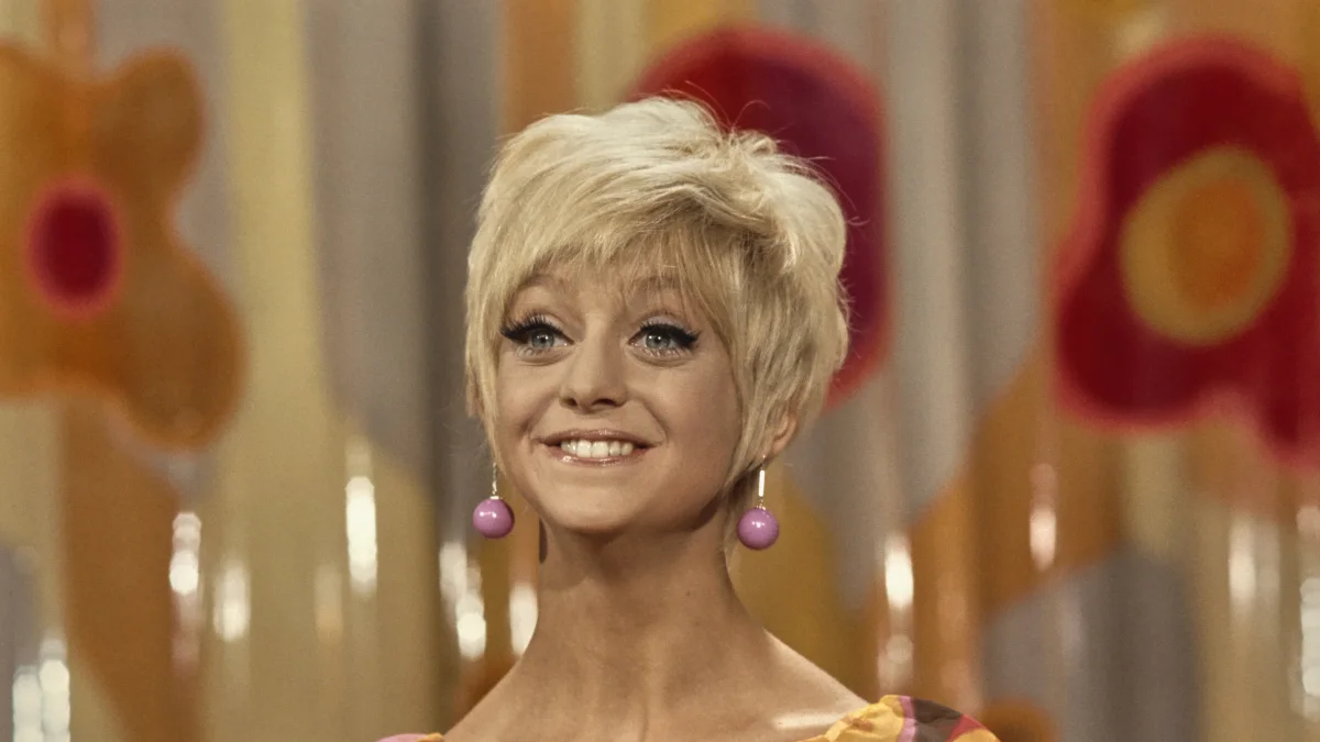 Goldie Hawn on "Rowan &amp; Martin's Laugh-In"