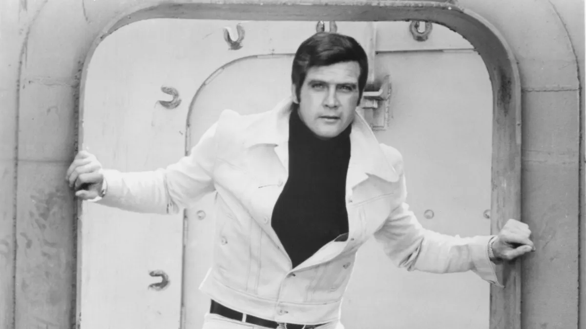 Lee Majors in "The Six Million Dollar Man"